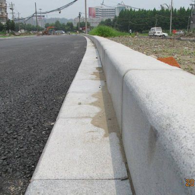 批发天然花岗岩 蘑菇石定制 路沿石 路边石 路牙石 市政道路侧石 路缘石